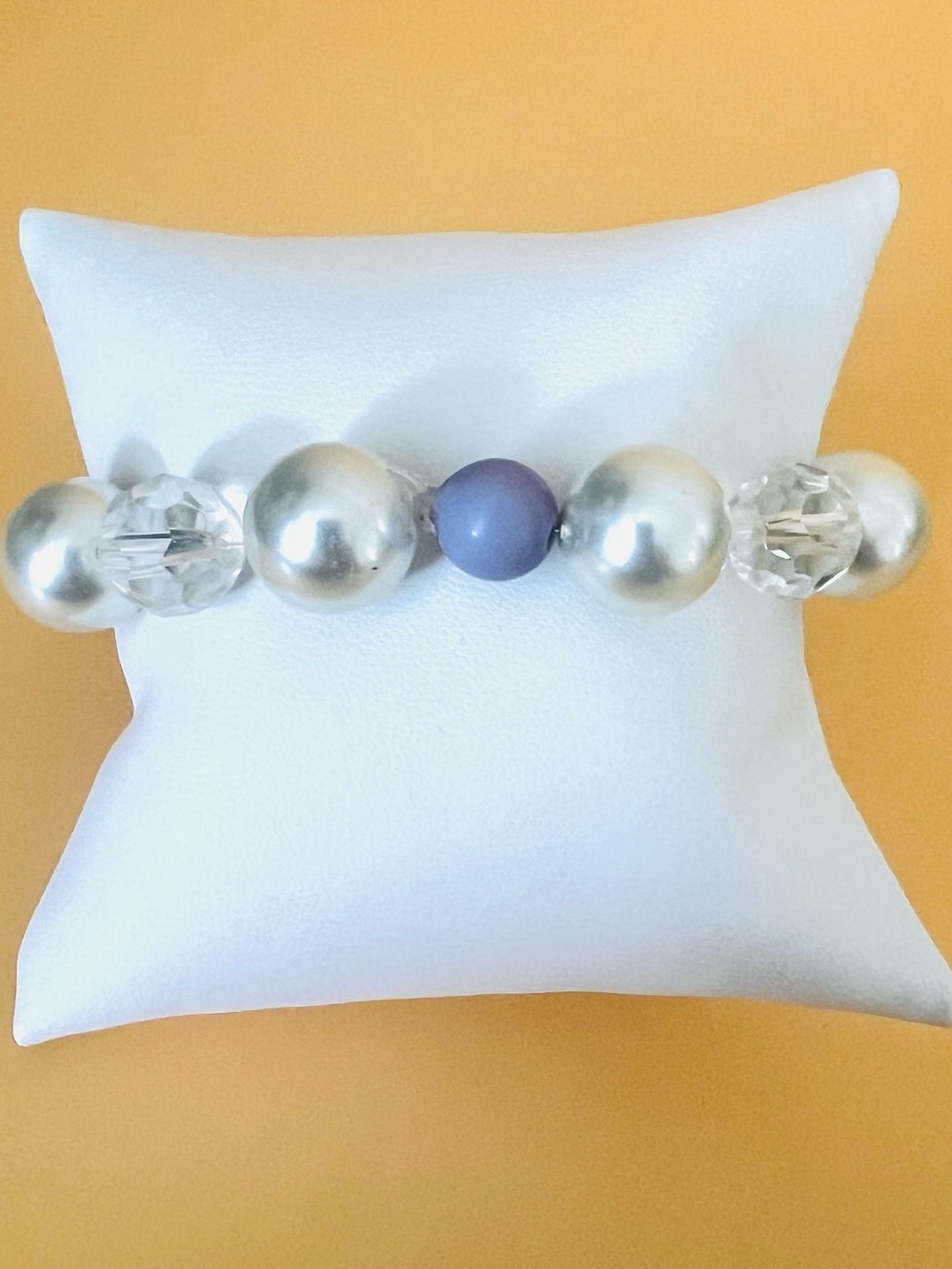Large faux pearls purple beads & clear crystal stretchy bracelet